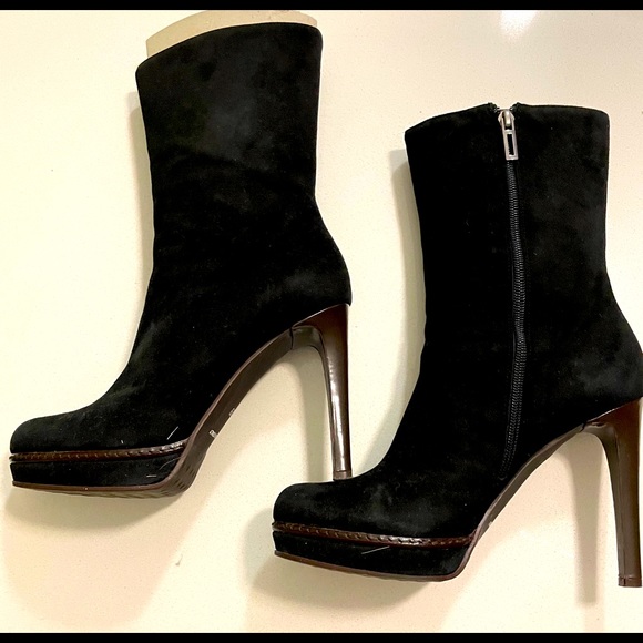 Italian suede stiletto platform booties - Picture 2 of 4